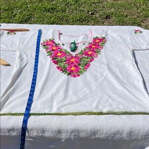 Mexican Floral Embroidered Top